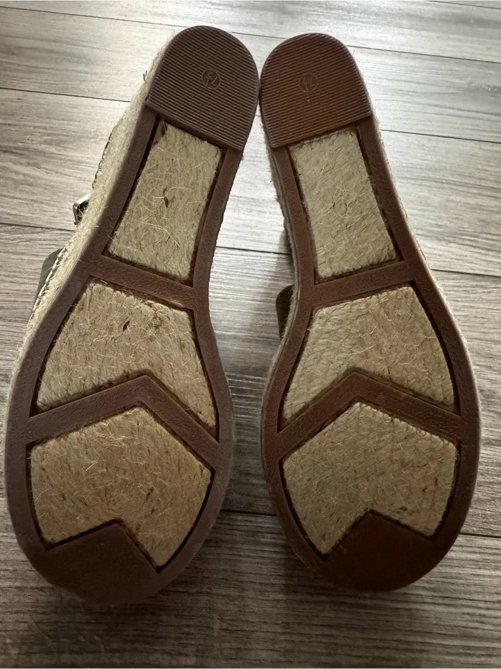 Marc Fisher suede upper